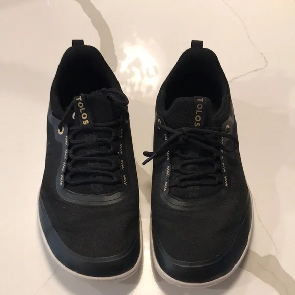 Tolos Archetype Barefoot Sneakers - Picture 1 of 7